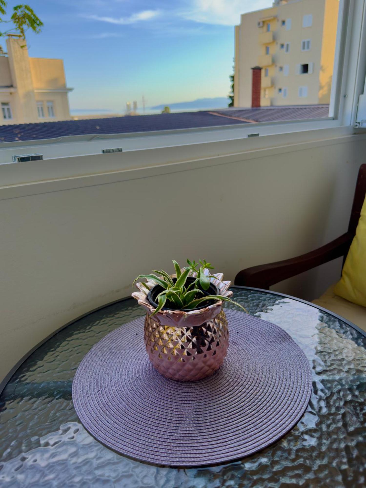 Apartman Vasanija Опатия Екстериор снимка
